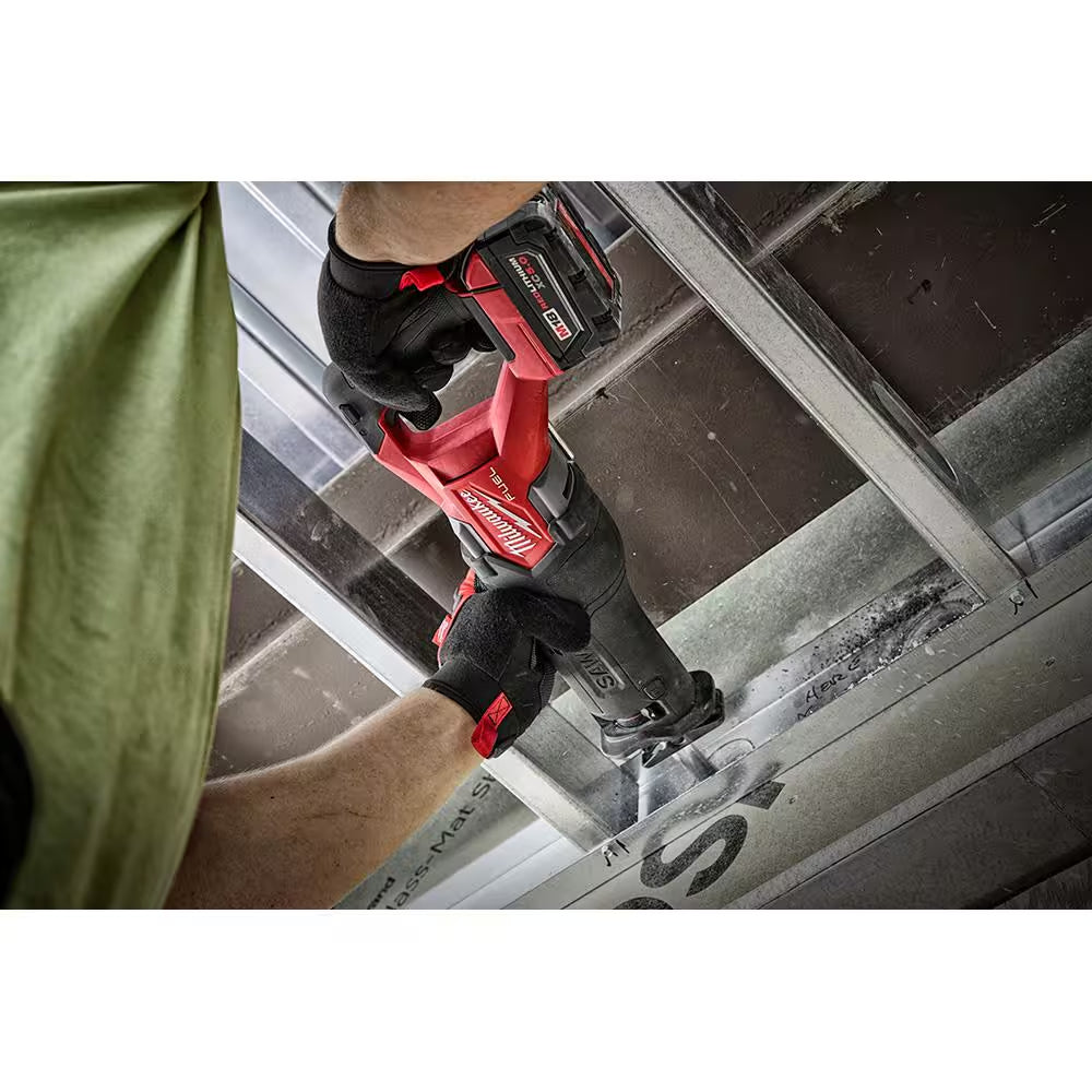 M18 FUEL 18V Lithium-Ion Brushless Cordless SAWZALL Reciprocating Saw Kit W/Two 5.0 Ah Batteries Charger & Hard Case